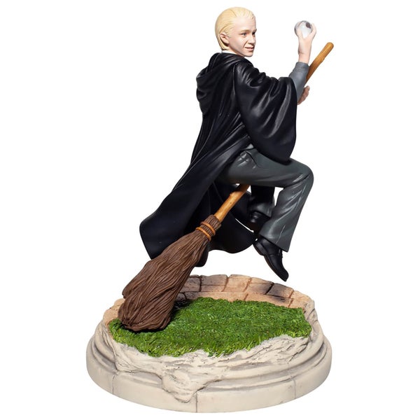 De tovenaarswereld van Harry Potter Draco Malfoy™ Beeldje 21 cm