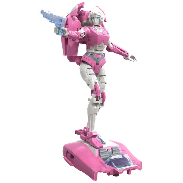 Hasbro Transformers Generations War for Cybertron Deluxe WFC-E17 Arcee
