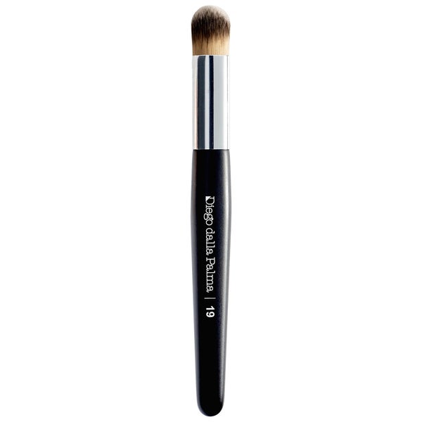 Diego Dalla Palma Foundation & Contouring Brush 22