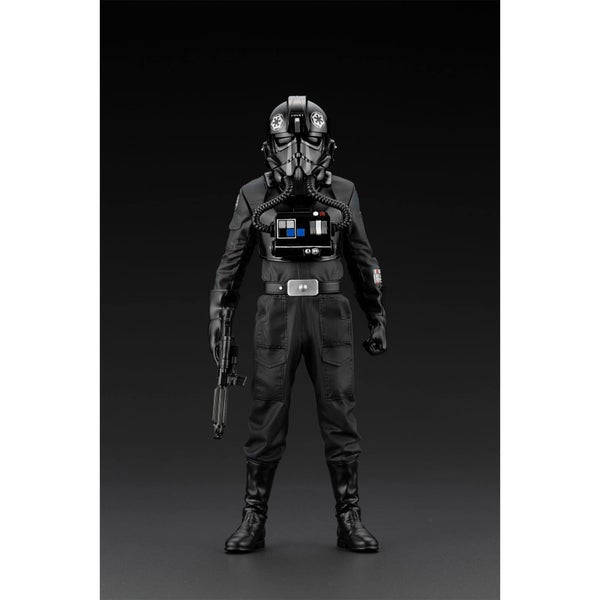 Kotobukiya Star Wars Un nouvel espoir ARTFX+ Statuette Exclusive échelle 1/10 Pilote de chasseur Backstabber