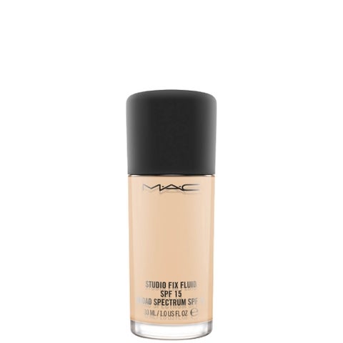 Тональная основа MAC Studio Fix Fluid SPF 15 Foundation (различные оттенки)