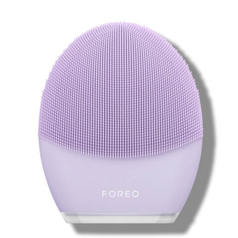 FOREO LUNA™ 3 Facial Cleansing Brush for Sentisive Skin