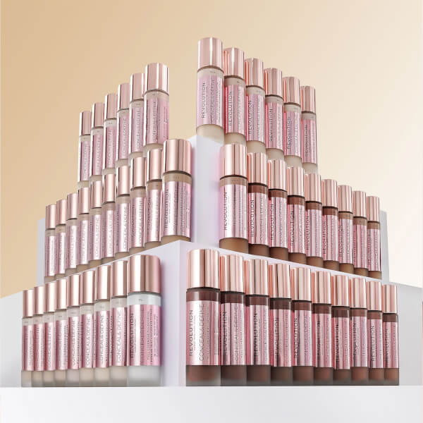 Makeup Revolution Conceal & Define Foundation Revolution (varie tonalità)