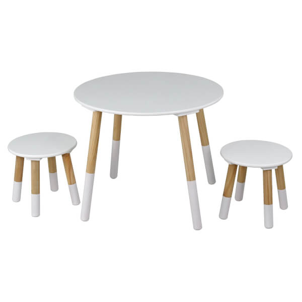 kids table and stool