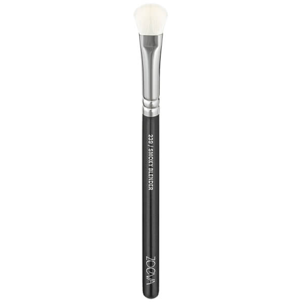 ZOEVA ZOEVA 239 Vegan Smoky Blender Brush