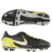 Nike Boys Total 90 Shoot Trainers Clothing Zavvi UK