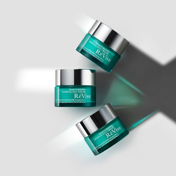 RéVive Moisturizing Renewal Day Cream SPF30 Broad Spectrum (UVA/UVB) Sunscreen PA    50ml 1