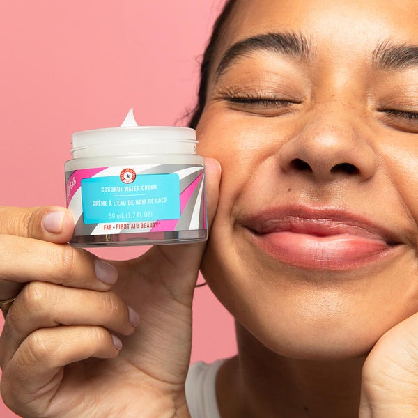 First Aid Beauty Hello Fab Coconut Water Cream 1.7 fl. oz 3