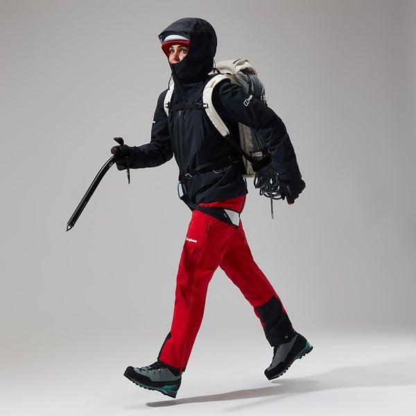 Women s MTN Seeker GTX Jacket in Black Berghaus