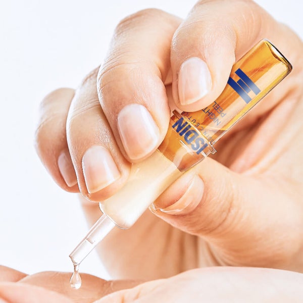 ISDIN ISDINCEUTICS Dark Spot Correcting Day and Night Routine Exfoliating Serum 2