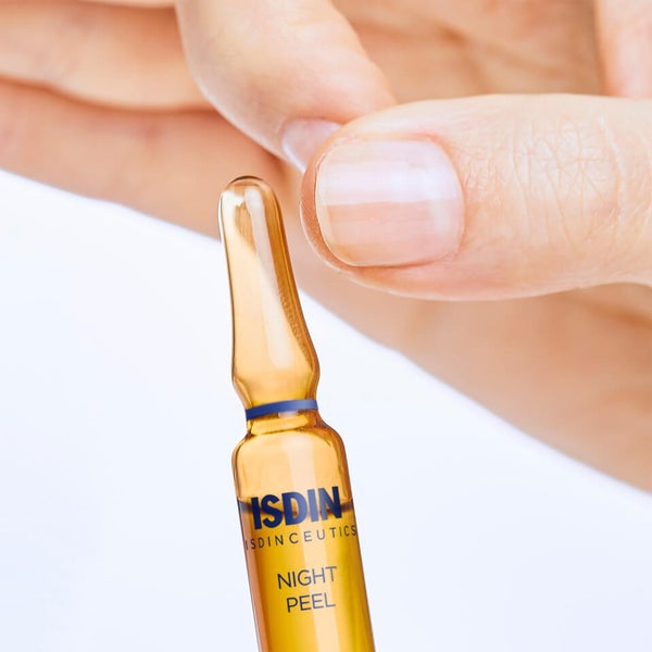 ISDIN ISDINCEUTICS Dark Spot Correcting Day and Night Routine Exfoliating Serum 1