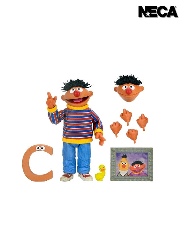 NECA - SESAME STREET ERNIE ULTIMATE 7 INCH SCALE ACTION FIGURE