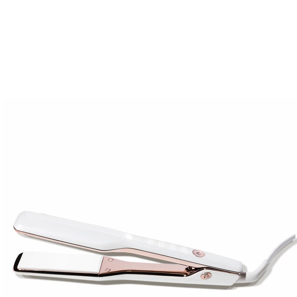 T3 SinglePass X 1.5 Ionic Flat Iron with Ceramic Plates (1 piece)