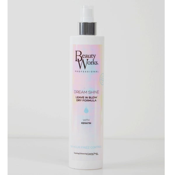 Beauty Works Dream Shine Spray On Humidity Shield spray do stylizacji włosów 300 ml