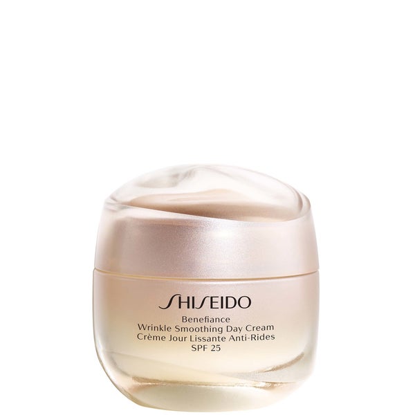 ผลิตภัณฑ์ครีมกลางวัน Shiseido Benefiance Wrinkle Smoothing SPF25 Day Cream 50 มล.