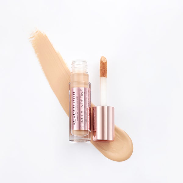 Makeup Revolution Conceal & Define Concealer - C8.2