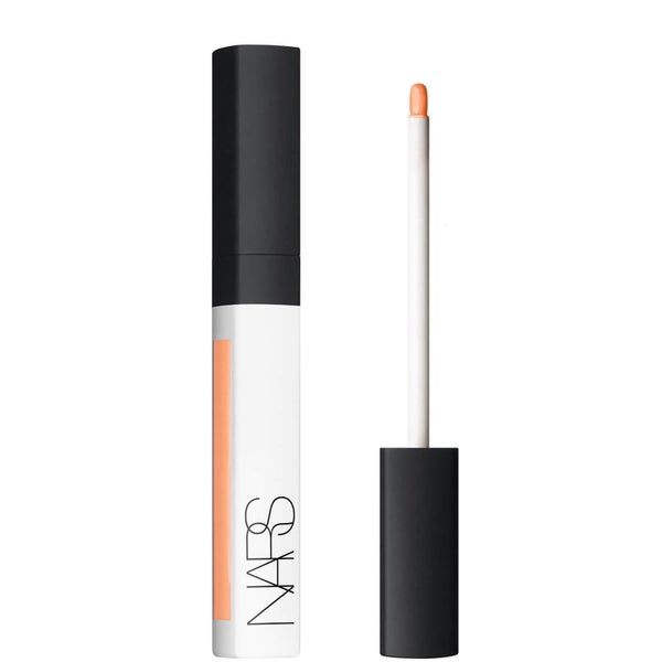 مصحح لون كريمي مشع من NARS (6 مل) (بدرجات ألوان مختلفة)