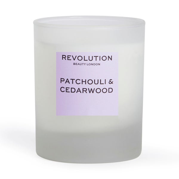 Makeup Revolution Patchouli & Cedarwood Scented Candle