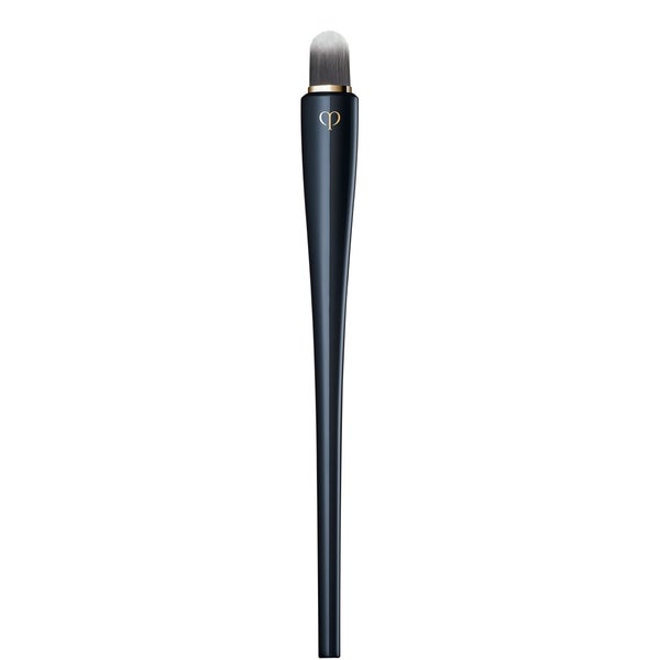 Clé de Peau Beauté Concealer Brush