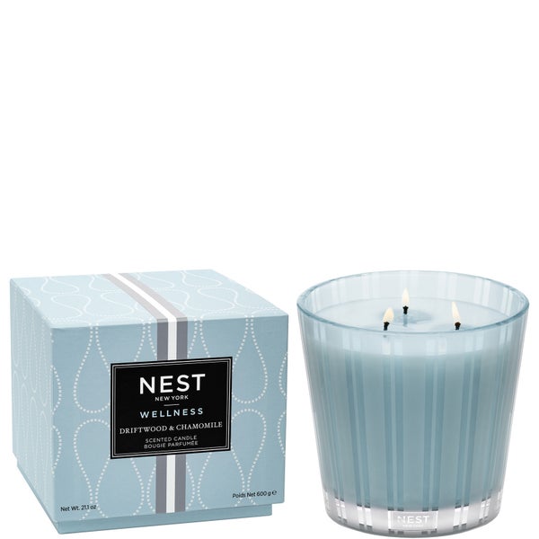 NEST New York Driftwood and Chamomile Scented Candle 600g
