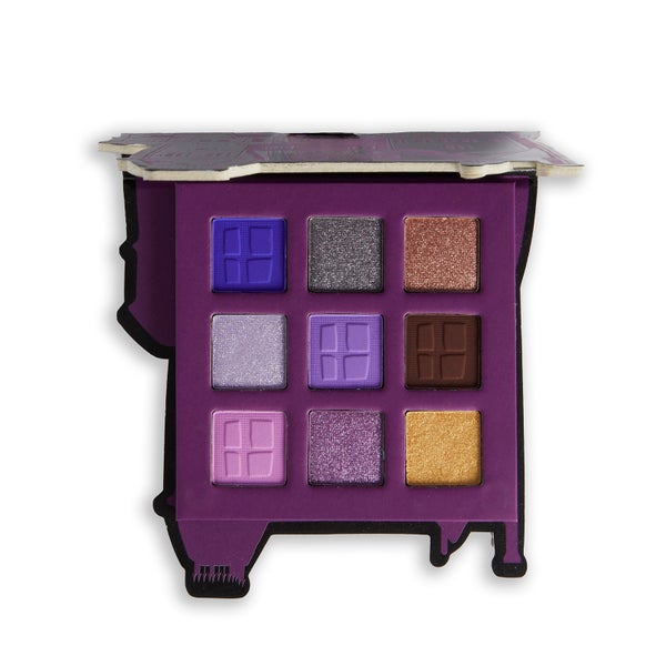 Makeup Revolution X Beetlejuice Beetle House Shadow Palette