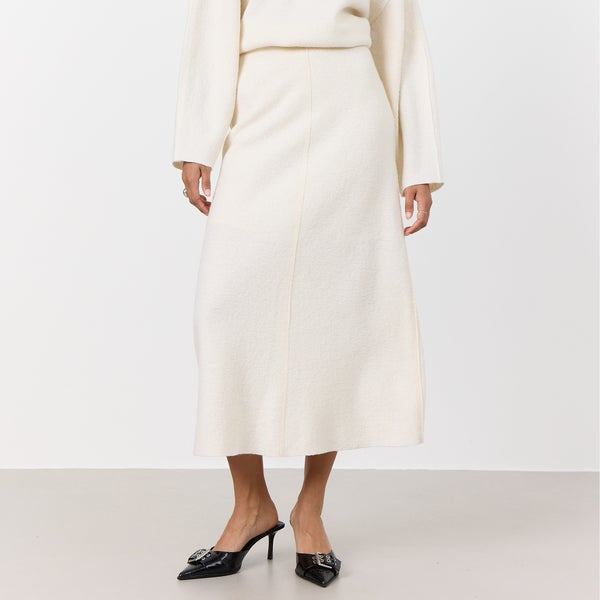 Leveté Room Icon Knit Skirt