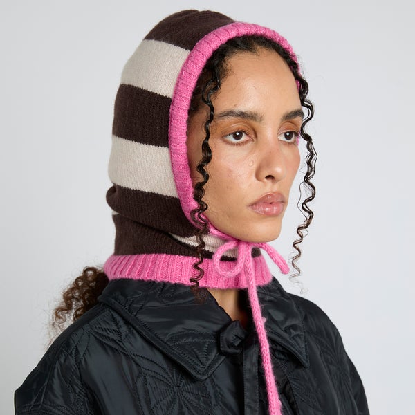 Damson Madder Women's Striped Hood With Tie - Cream/Choc