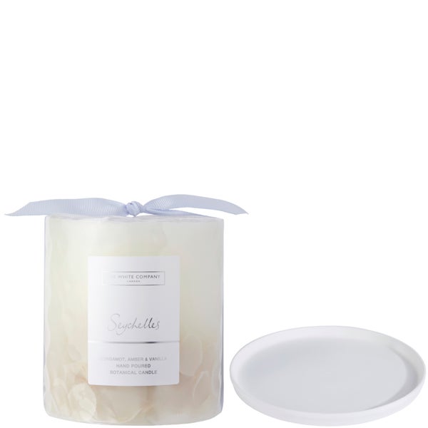 The White Company Seychelles Botanical Candle and Plate - Medium