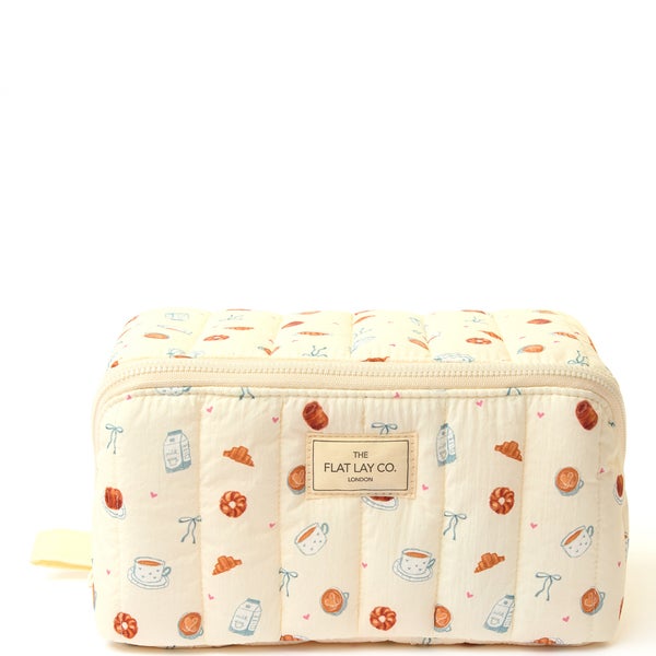 The Flat Lay Co. Marshmallow Flat Lay Makeup Box Bag - Patisserie