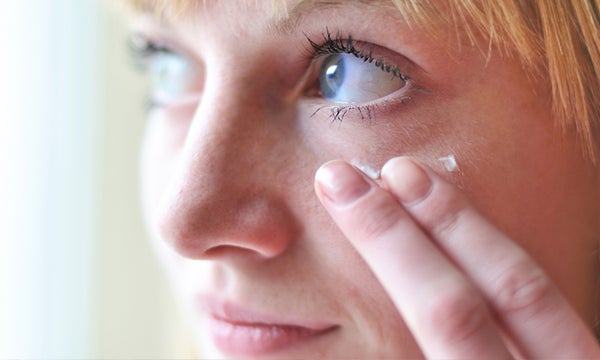 3 Rock-Star Ingredients That Will Send Your Eye Bags Packing