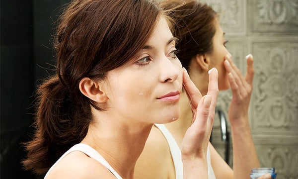 5 Skin Care Products Every Anti-Aging Regimen Should Have (And Why)