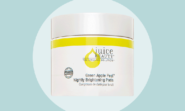 Brightening Peels: How They Work and What Ingredients to Look For