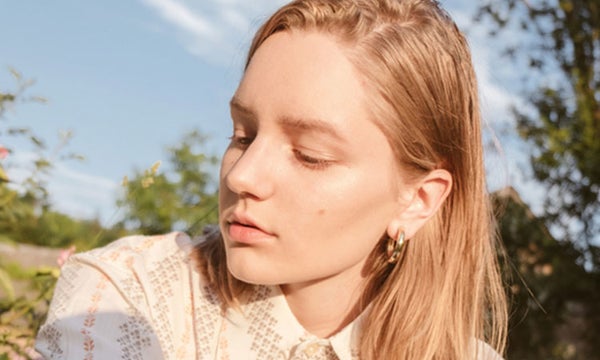 6 Reasons to Add Vitamin E to Your Skin (and Hair) Routine Now