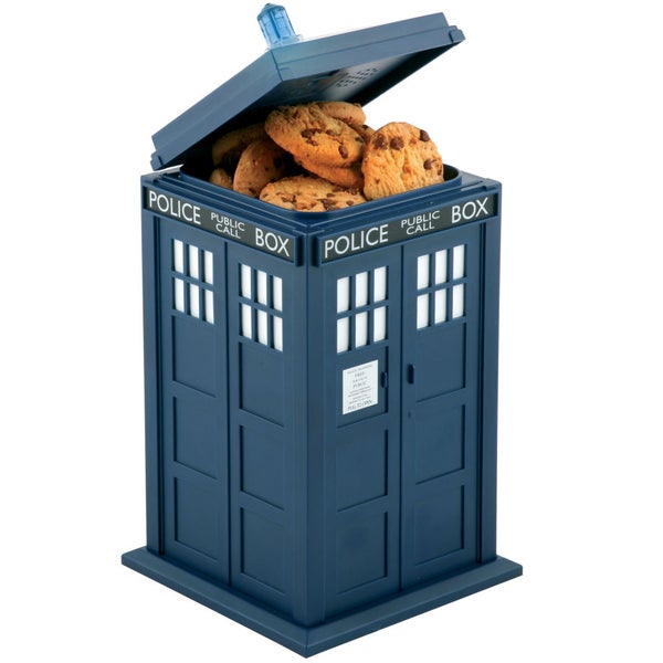 Dr Who Tardis Lights and Sounds Cookie Jar - IWOOT UK
