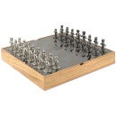 Umbra Buddy Chess Set - Natural