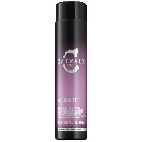 Шампунь для восстановления поврежденных волос TIGI Catwalk Headshot Reconstructive Shampoo (300 мл)