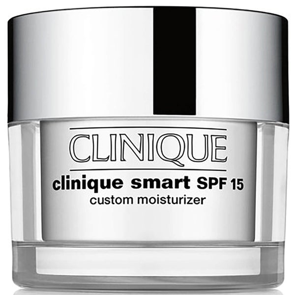Clinique Smart SPF 15 Custom Repair Moisturiser - Combination to Oily Skin 50ml