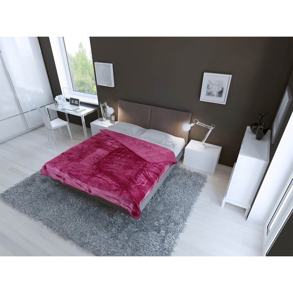 Dreamscene Luxurious Faux Fur Throw - Fuchsia