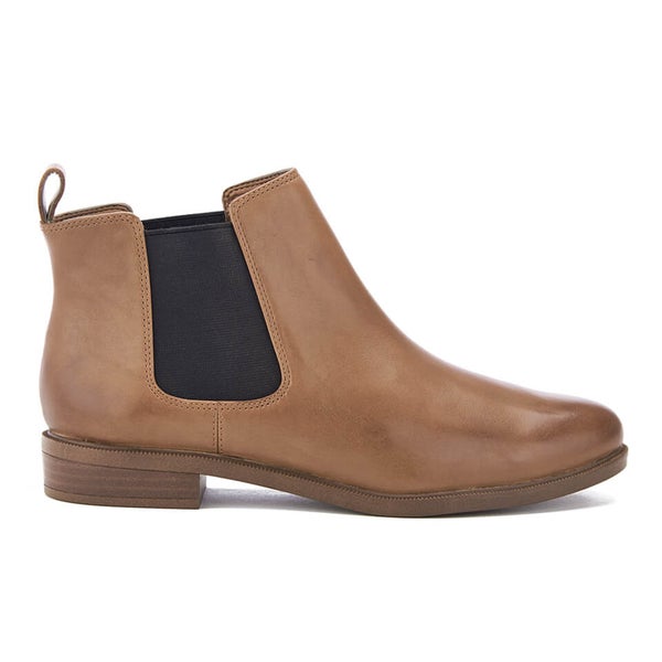 Clarks Women's Taylor Shine Leather Chelsea Boots - Tan