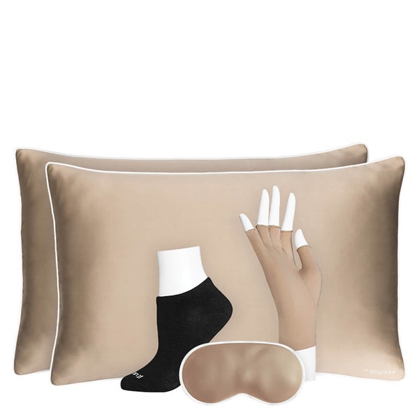 Iluminage Complete Collection Gift Set - Gloves M-L (Worth £185)