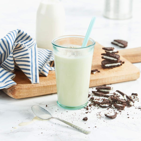 Meal Replacement Cookies & Cream Shake