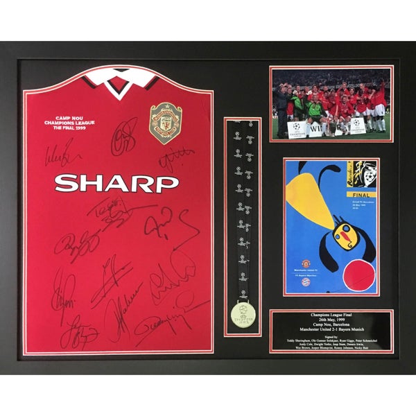 Manchester United 99 Framed Shirt Signed by 12 Players with Medal