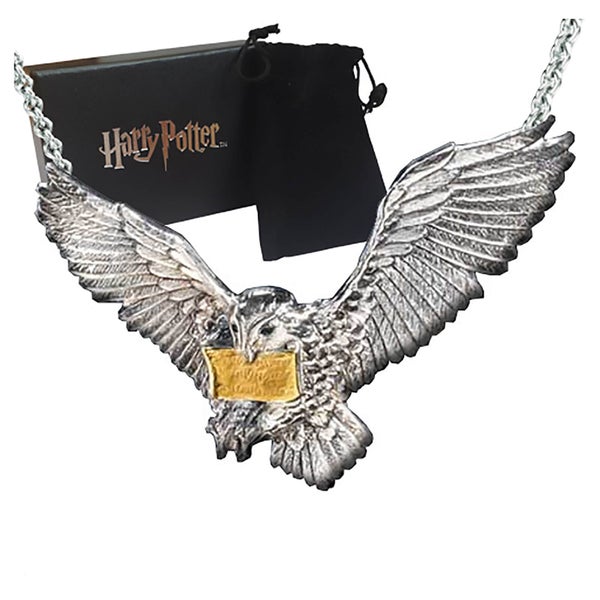 Harry Potter The Flying Hedwig Pendant
