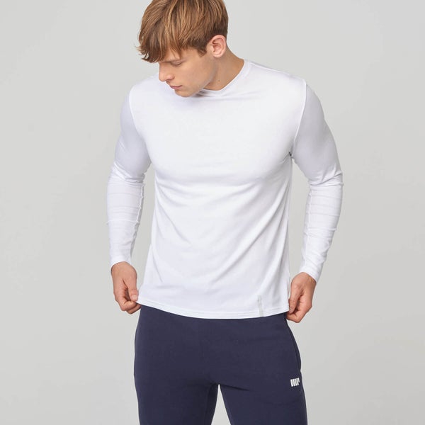 Myprotein Luxe Classic Long Sleeve Crew - White