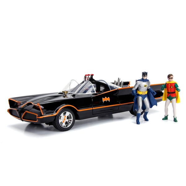 Jada Die Cast 1:18 1966 Batmobile with Figures and Lights