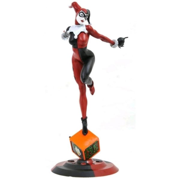 Statuette Harley Quinn classique en PVC (23 cm), édition exclusive – DC Comic Gallery