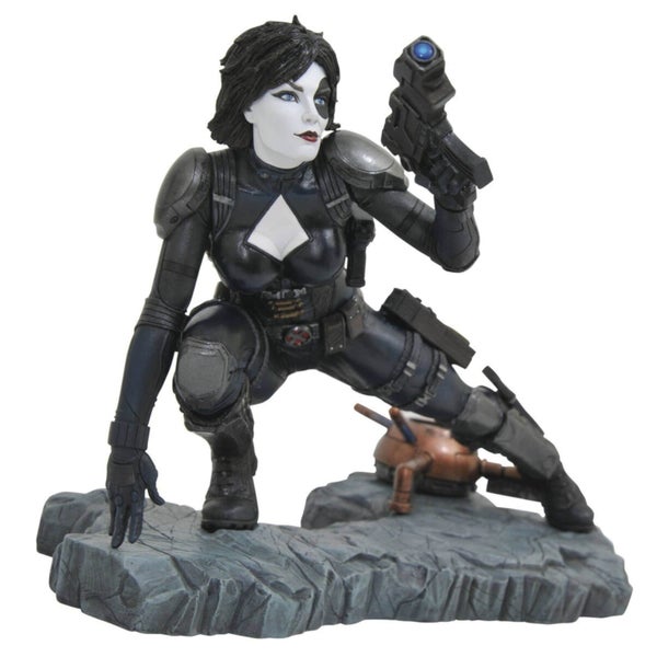 Diamond Select Marvel Premier Collection Statue - Domino