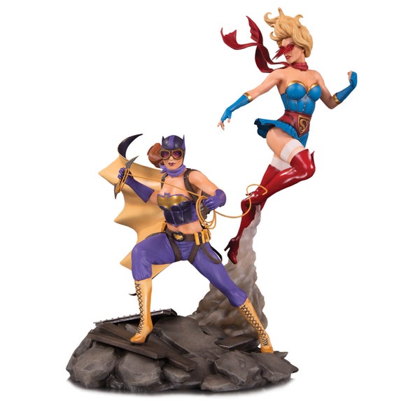 DC Collectibles DC Bombshells Batgirl & Supergirl Celebration Statue