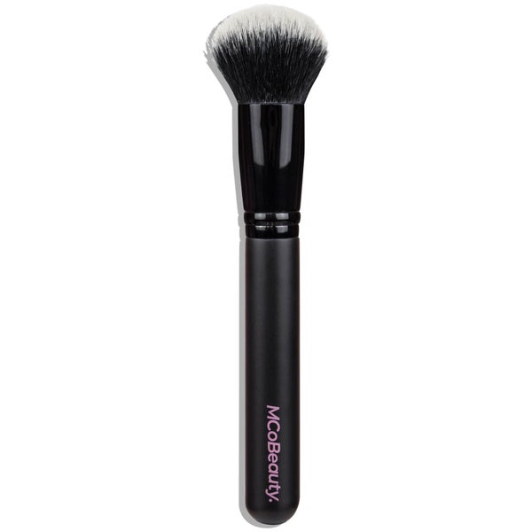 MCoBeauty Pro Foundation & Buffing Brush lookfantastic Singapore