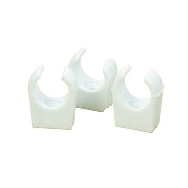 Open Plastic Pipe Clip 15mm 10 Pack Homebase